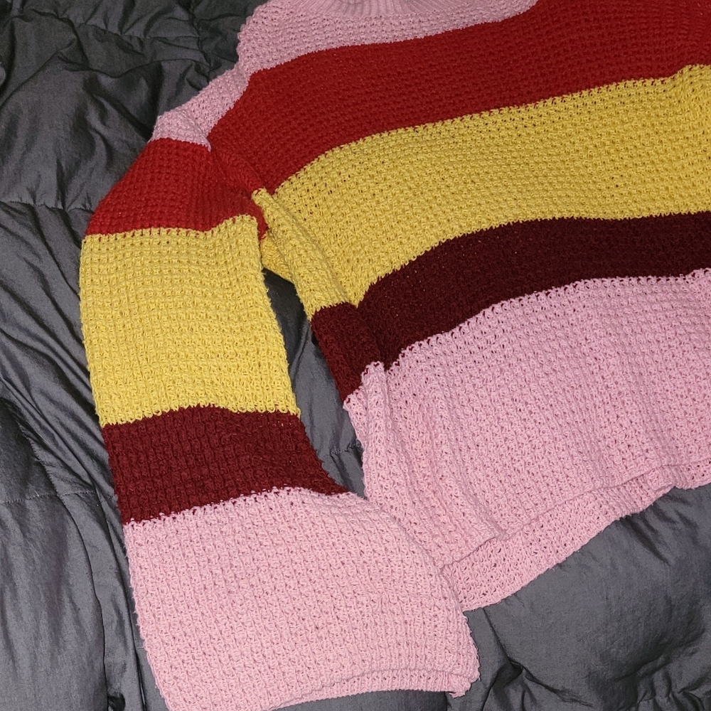 Sweater - Picture 2 of 3